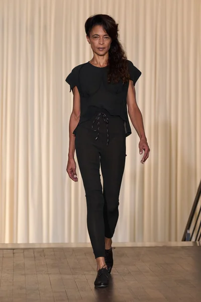 Look 33